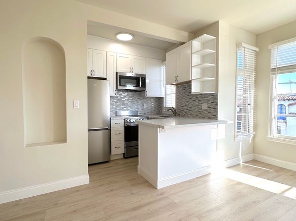 633 Alma Ave #8