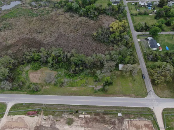 1621 Western Ave, Orange, TX 77630