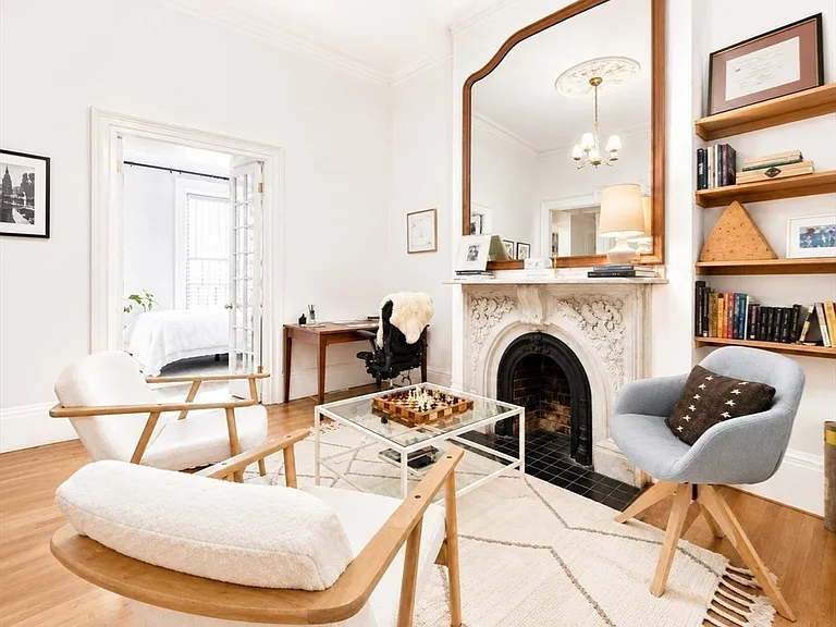 63 Rutland St #1 — Photo 3