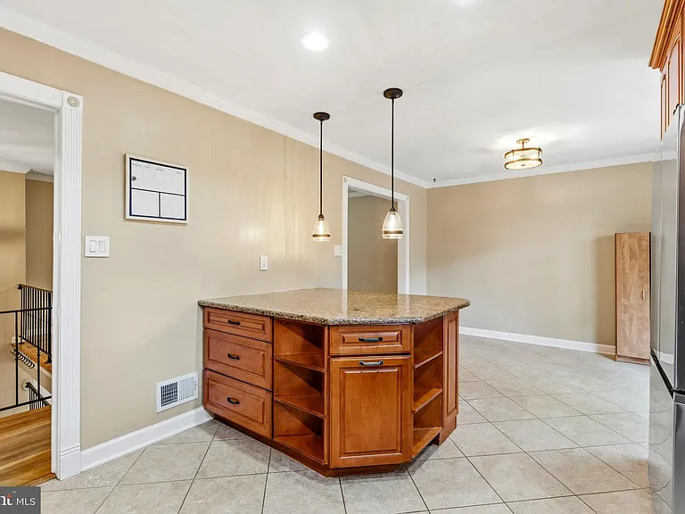3900 Flagstone Ter — Photo 24