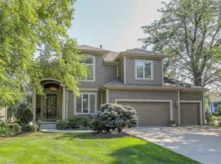 7605 W 143rd Ter, Overland Park, KS 66223