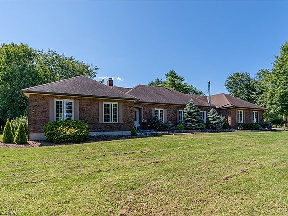 3rd image of 1170 Thompson Rd E