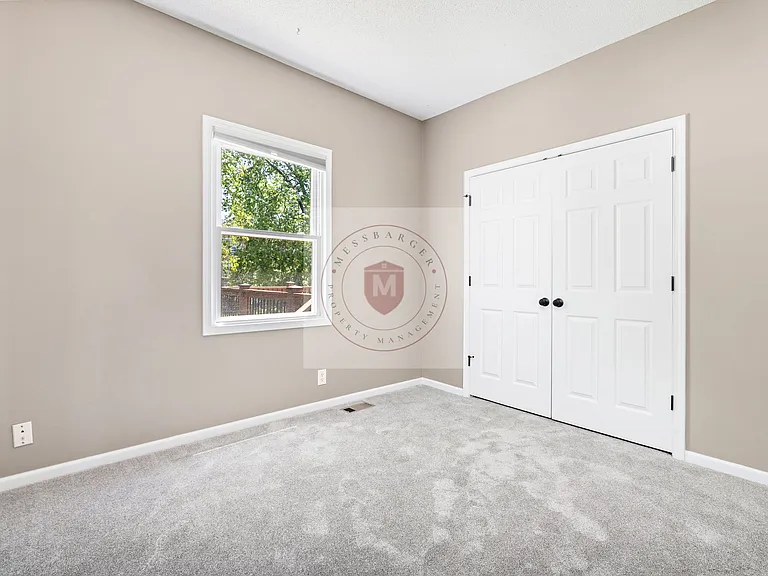 14003 W 110th Ter — Photo 20