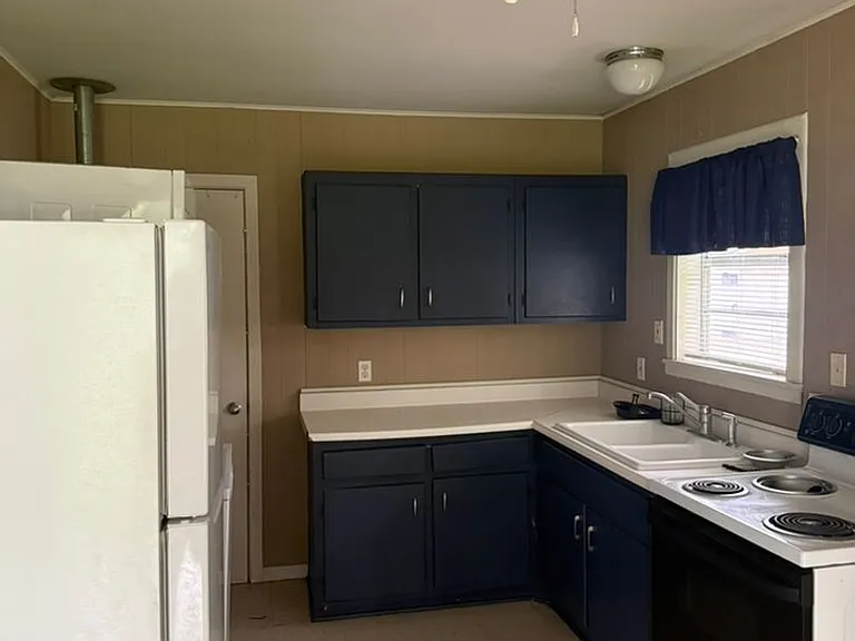 3441 Little Cypress Dr — Photo 3