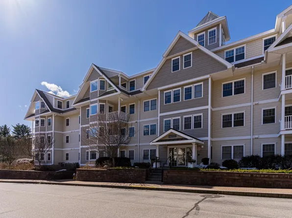 1 Sterling Hill Lane #147, Exeter, NH 03833