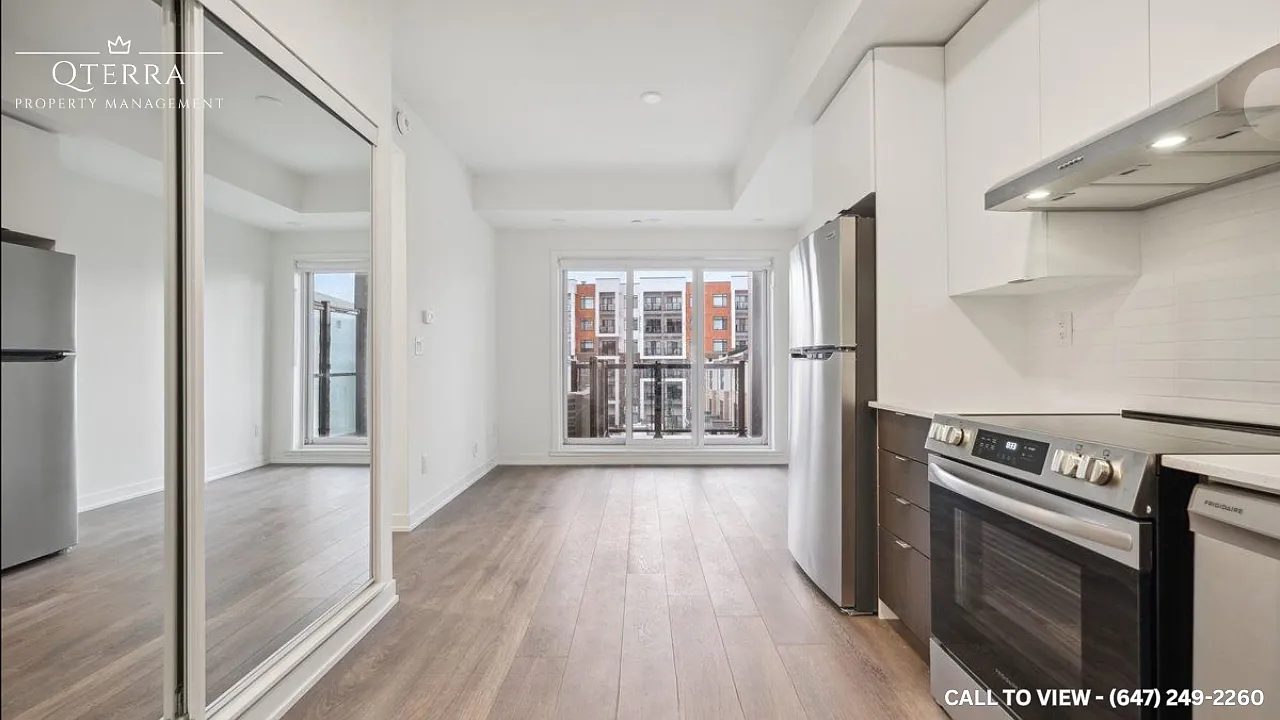 2 bed, 890 sqft, $2,595 — Photo 1