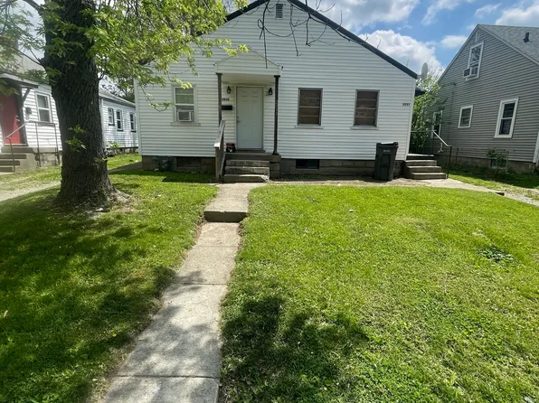 2037 Glenridge Dr, Indianapolis, IN 46218