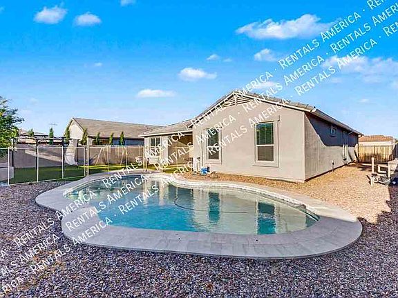 3rd image of 17028 N Palo Verde St
