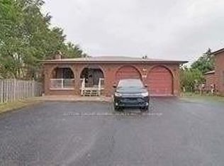 7887 Dufferin St, Vaughan, ON L4J 3M5