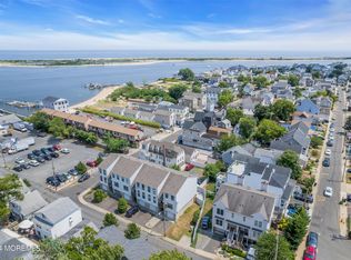 20 Cedar St APT 6, Highlands, NJ 07732