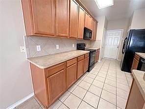4th image of 14420 Birch Knoll Ln