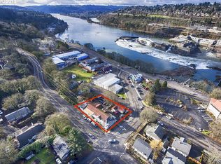 303 S High St, Oregon City, OR 97045