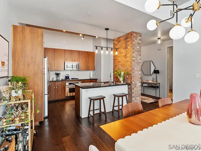 1050 Island Ave #415 — Photo 4