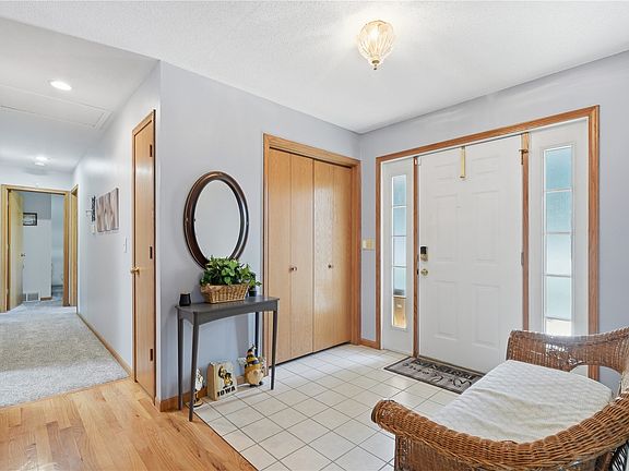 5th image of 1940 48th Street Ct