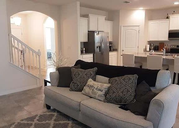 5th image of 10255 Meadow Brook Dr