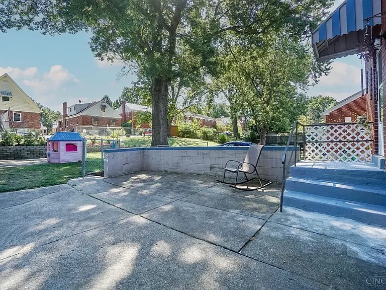 1136 Betty Ln #2 — Photo 18