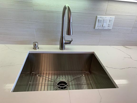 5th image of 112 Marinero Cir