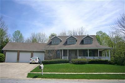 1st image of 1143 E Parkwood St
