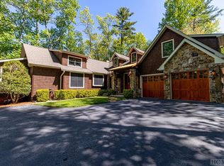 234 Staircase Falls Rd, Sapphire, NC 28774