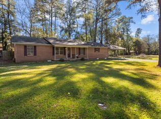 1307 Wildbriar Dr, Lufkin, TX 75904