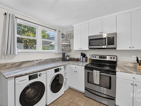 4th image of 522 E Bolton Street #D