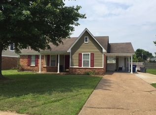 5549 Kentwood Dr, Horn Lake, MS 38637