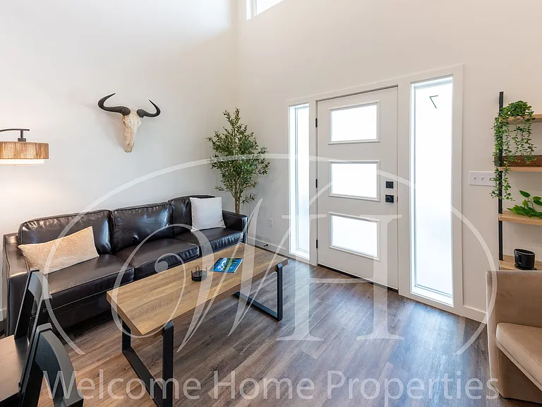 159 SE Sparrows Pl — Photo 41