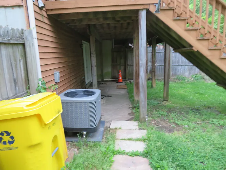 1381 Hazel Nut Ct — Photo 4