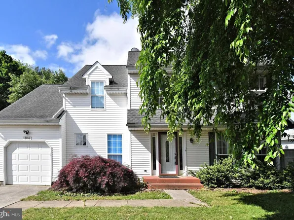 806 Saint Christopher Ln, Philadelphia, PA 19116