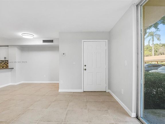 3rd image of 123 Yacht Club Way APT 103