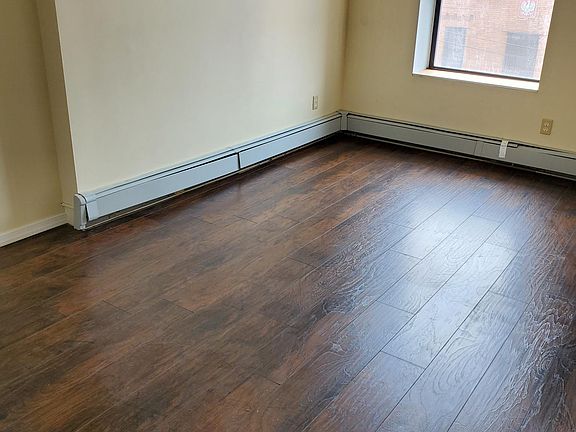 3rd image of 358 Grove St Unit 4C