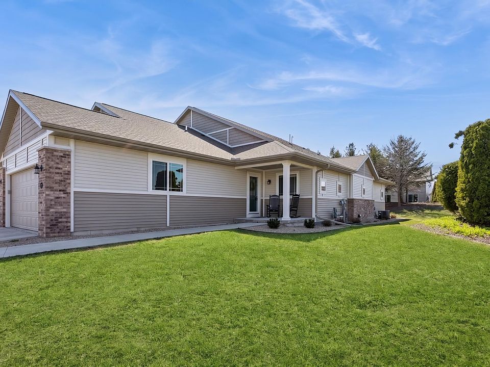 1st image of 2723 River Ln