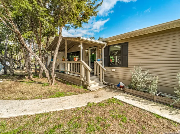 1188 Martingale Trail, Spring Branch, TX 78070