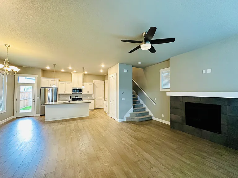 4105 SE 69th Ave — Photo 4