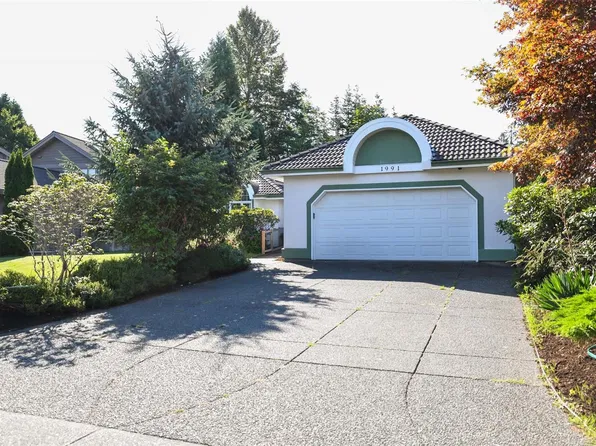 1991 Fairway Dr, Campbell River, BC V9H 1R5