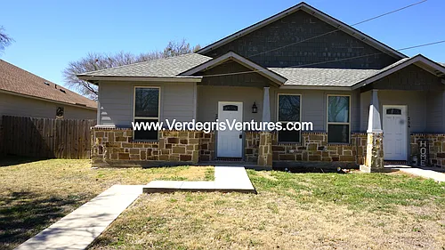 236 S Scott St #76028 Photo 1