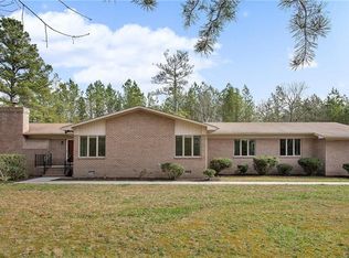 5534 Custis Millpond Rd, West point, VA 23181