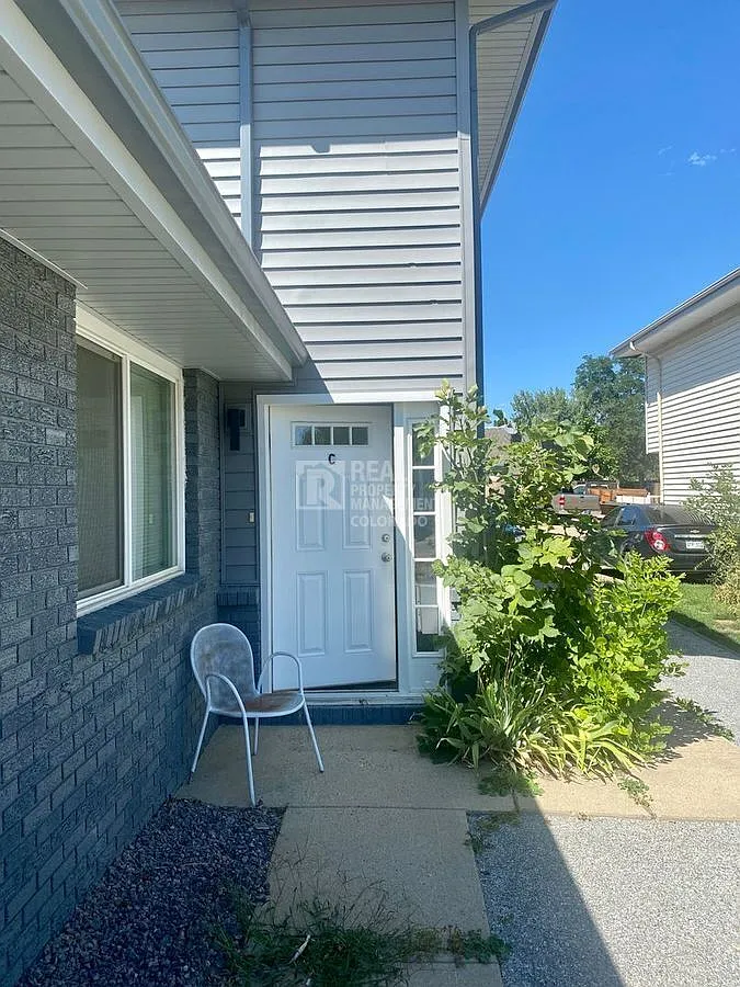 Modern Updated 4-Plex — Photo 1