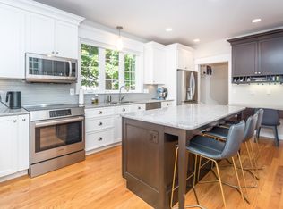 21 Plain St #21, Natick, MA 01760