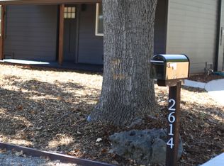 2614 Russell St, Redding, CA 96001