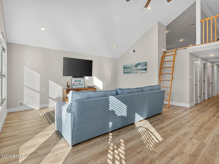3255 Goa Way — Photo 15