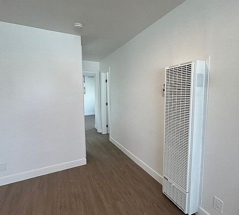 hallway to bath and bedrooms