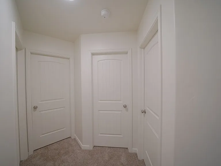 1000 E Bluffview Dr #115 — Photo 32