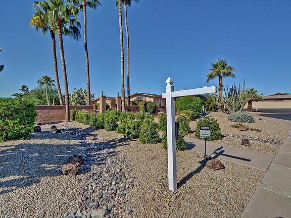 2nd image of 13465 W Desert Glen Dr