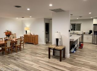 700 Lacy Ln, Las Vegas, NV 89107
