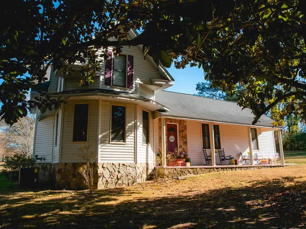 33 6th Ave, Menlo, GA 30731