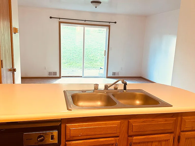 41 Hickory Dr — Photo 7
