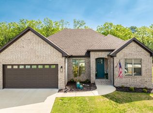 9848 Willow Brook Dr, Sherwood, AR 72120