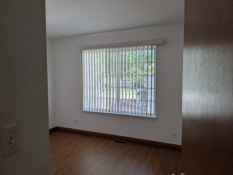 1080 Savoy Ct — Photo 28