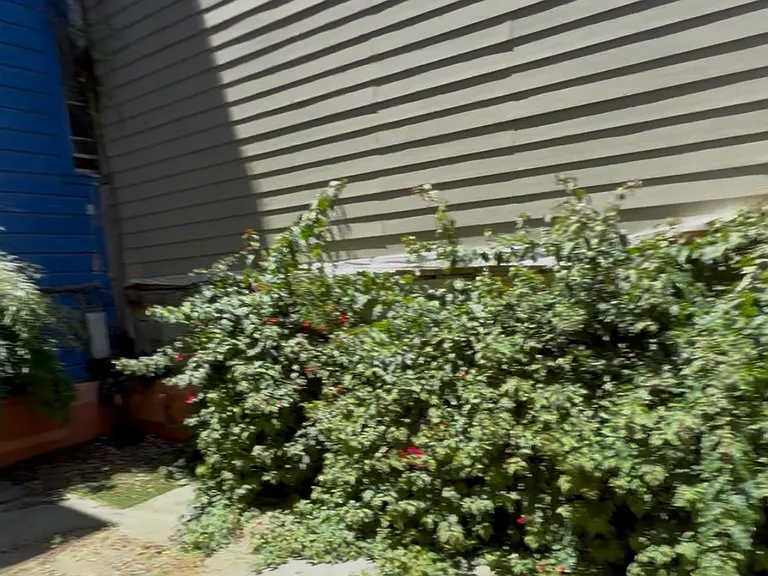 1040 Howard St #7 — Photo 14